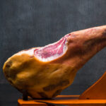 Испанский Хамон Иберико нога