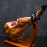 Испанский Хамон Иберико нога